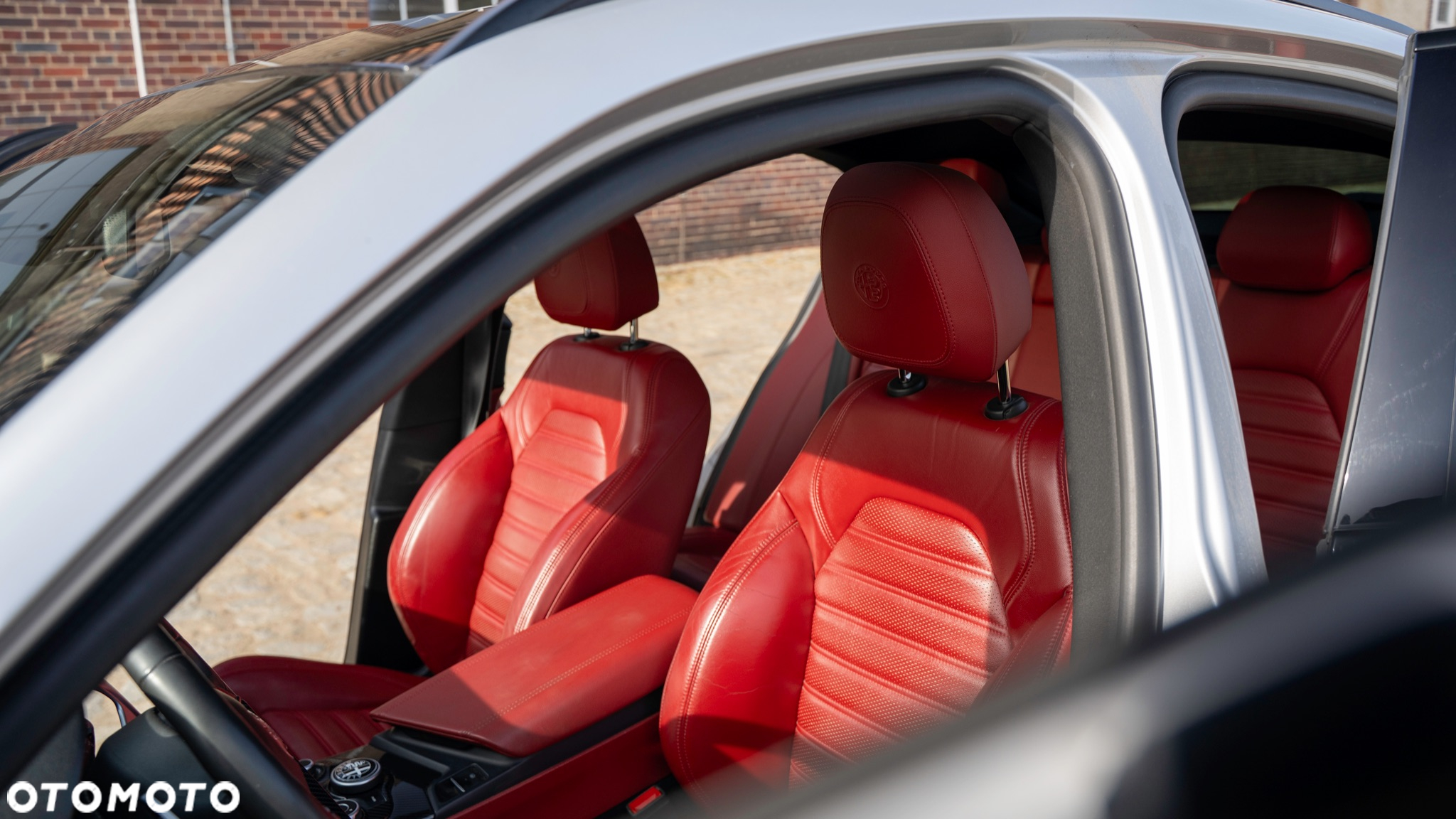 Alfa Romeo Stelvio 2.0 Turbo 16V AT8-Q4 Veloce Ti - 29