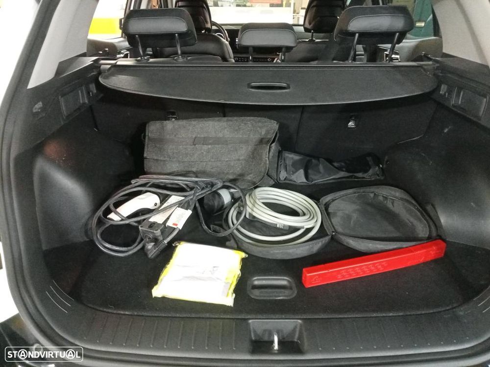 Kia Sportage 1.6 T-GDi PHEV Tech - 11
