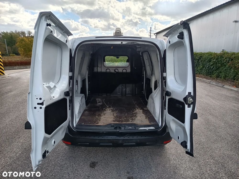 Renault EXPRESS - 23