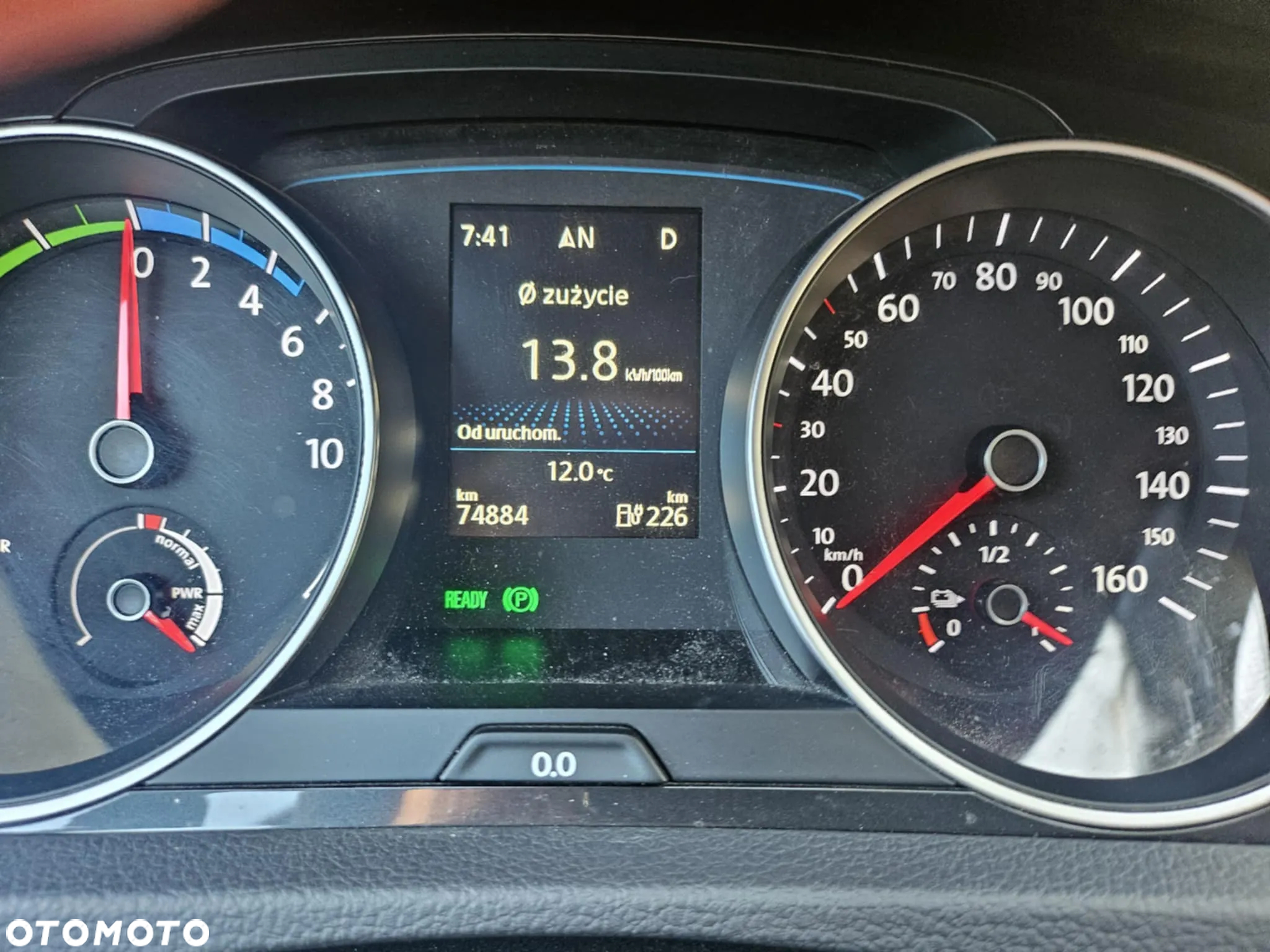 Volkswagen Golf e-Golf - 9