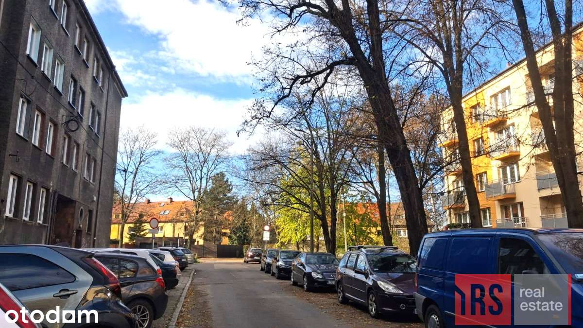 Bytom Śródmieście 3 pokoje.