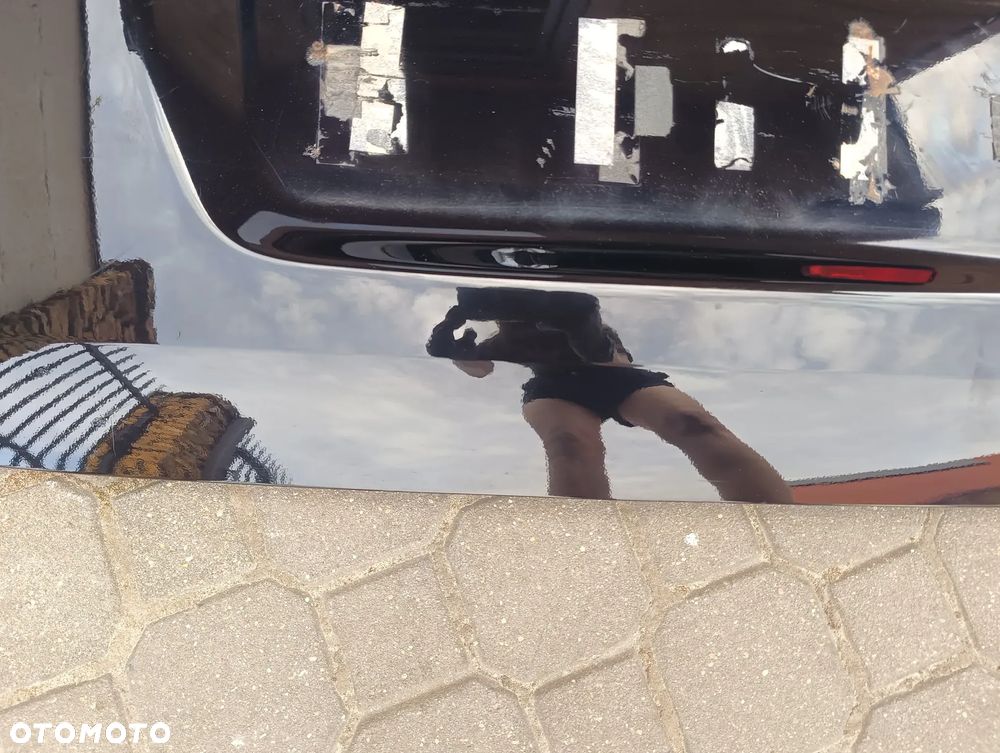 Burta bagażnika, burta klapy bagażnika RENAULT KOLEOS I CZARNY TEGXA - 8