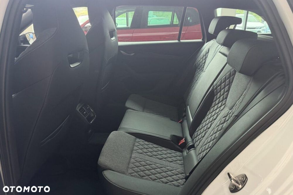 Skoda Octavia 1.5 TSI mHEV Sportline DSG - 10
