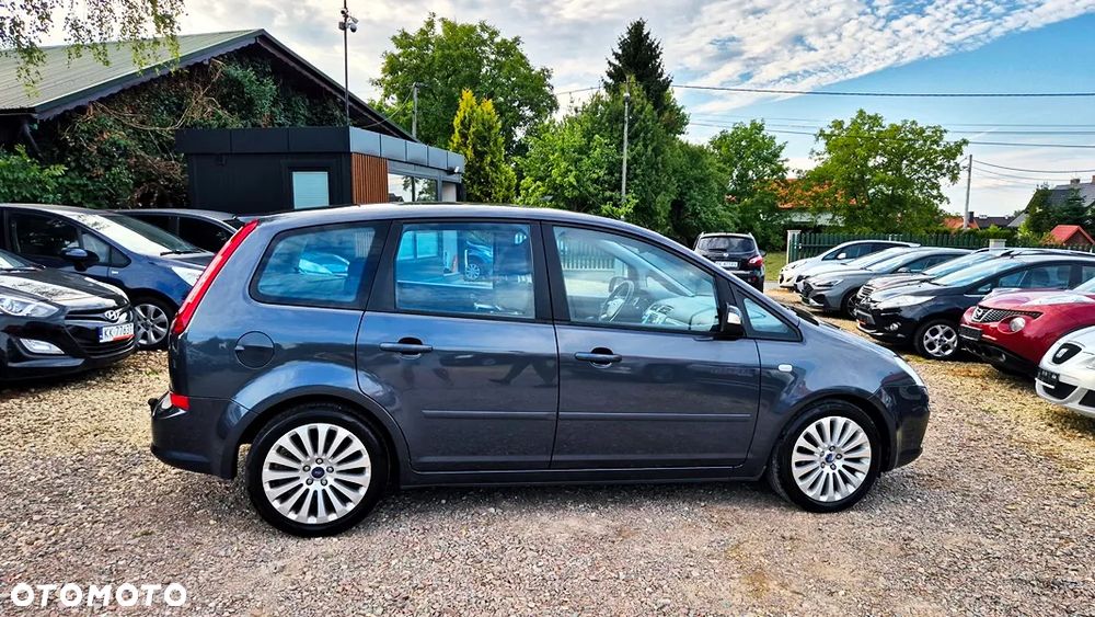 Ford C-MAX - 11