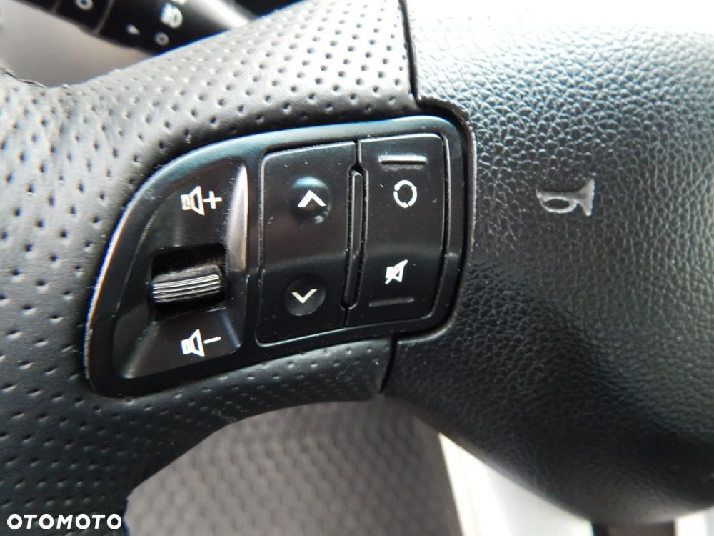 Kia Sportage 1.6 GDI Business Line M 2WD - 25