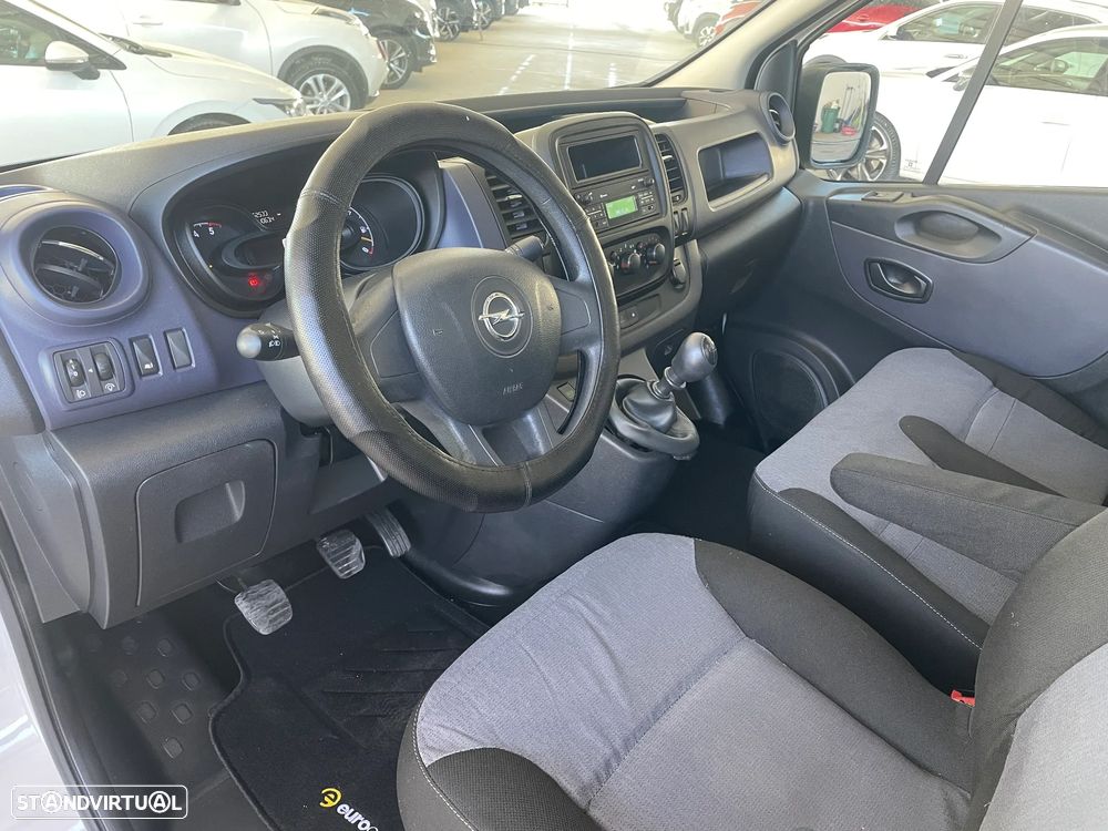 Opel Vivaro 1.6 DCI IVA DEDUTIVEL - 12