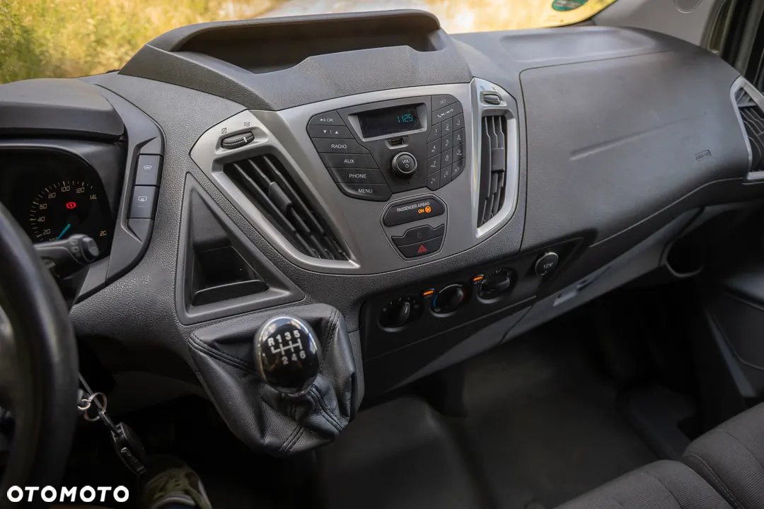 Ford Transit Custom 290 L2H1 Limited - 22