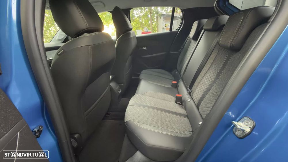 Peugeot 208 1.2 PureTech Allure - 13