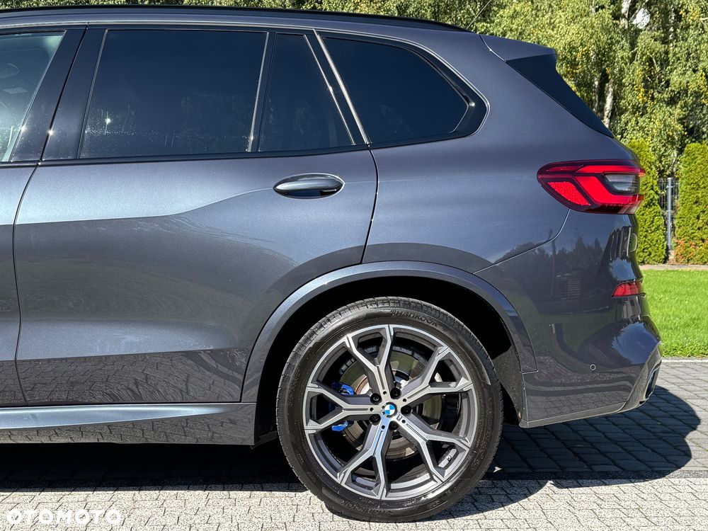 BMW X5 M M50d - 22