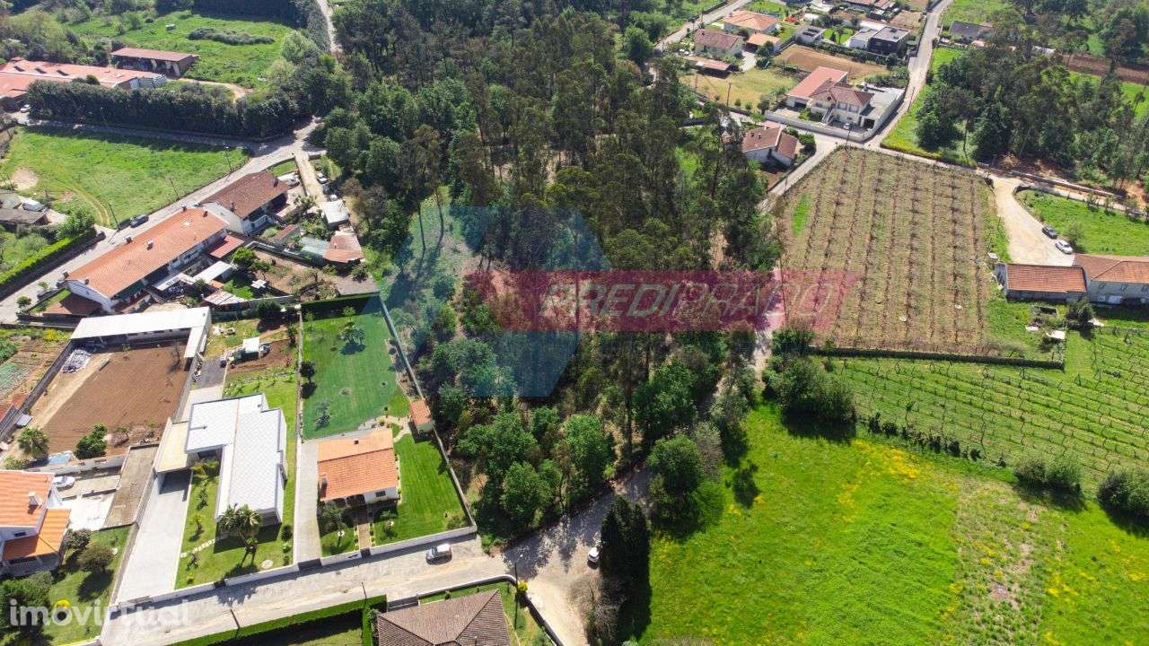 Terreno Rústico em Cabanelas, Vila Verde! - Grande imagem: 2/8