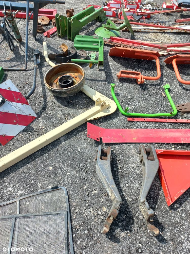 Most tył do kombajnu,Dyszel do przyczepy,prasy,talerzówki,sztywny,173-0020-002,ośka,rama kuhn master,belka tylna do kombajnu,zwolnica,ramiona tuza,tuz na tył,wąż ssąco tłoczący,rozlewak,tarczki wysiewu,bima sea90 przystawka pompy odbioru mocy,mf32,lawerda,case,prasa galigani,gaspardo,wałki,koła zębate,rolka zwijająca john deere,394488 hydac,cewka,17111041 przekładnia rozsiewacza amazone,osłona kosy,1896130 boczek podwójny,2896130 sprężyna podbieracza,403600 neymeyer,200447 stabilizator valtra,amd 3091300 tuba teleskopowa amazone,g19204000 redlica,1320-03-02.01-2R' silnik hydrauliczny paszowozu kuhn - 7