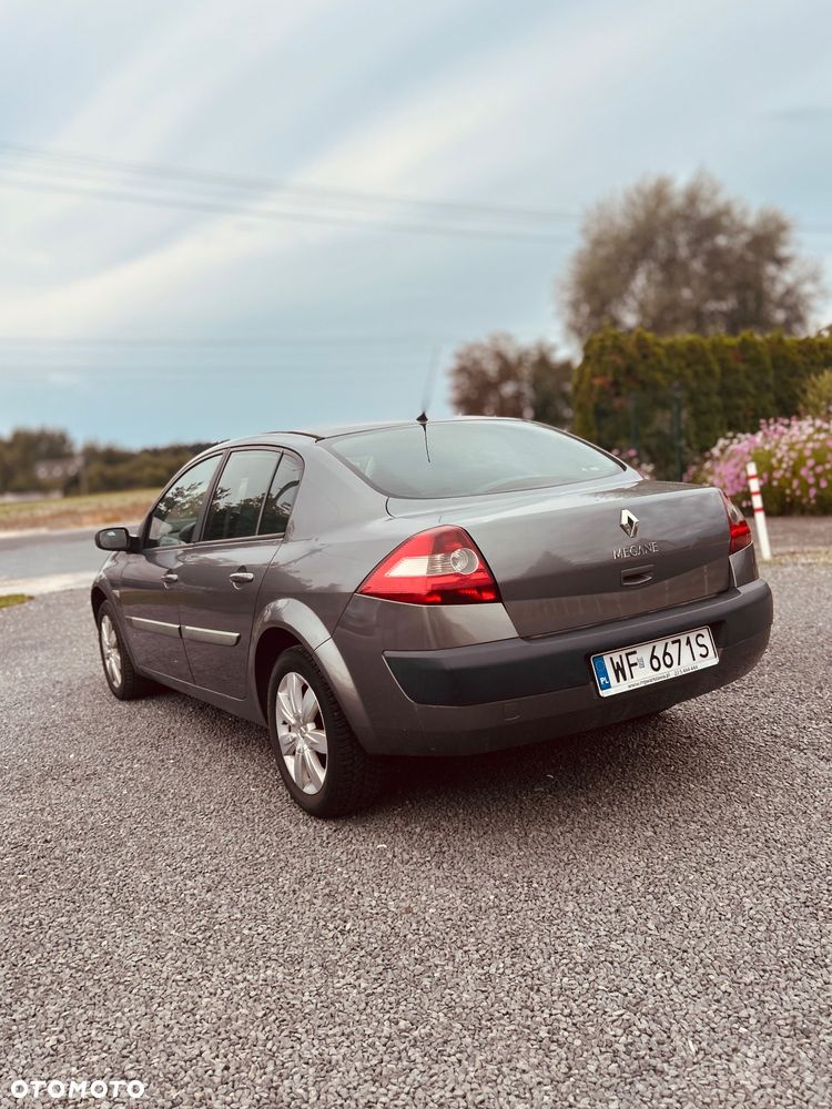 Renault Megane 1.6 16V Authentique - 6