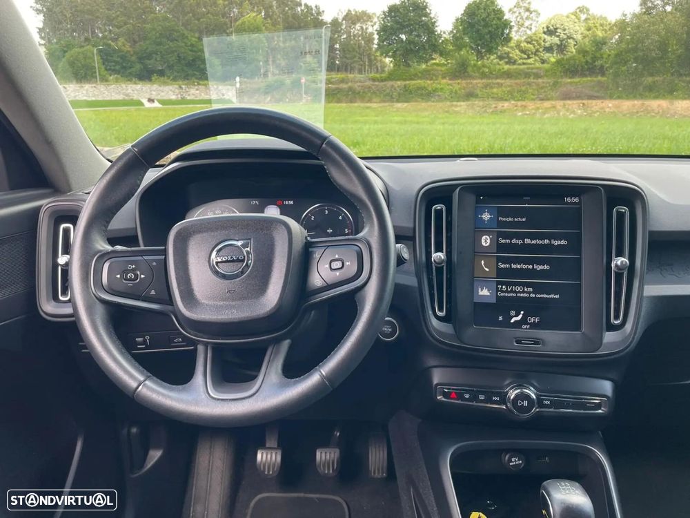 Volvo XC 40 2.0 D3 - 3
