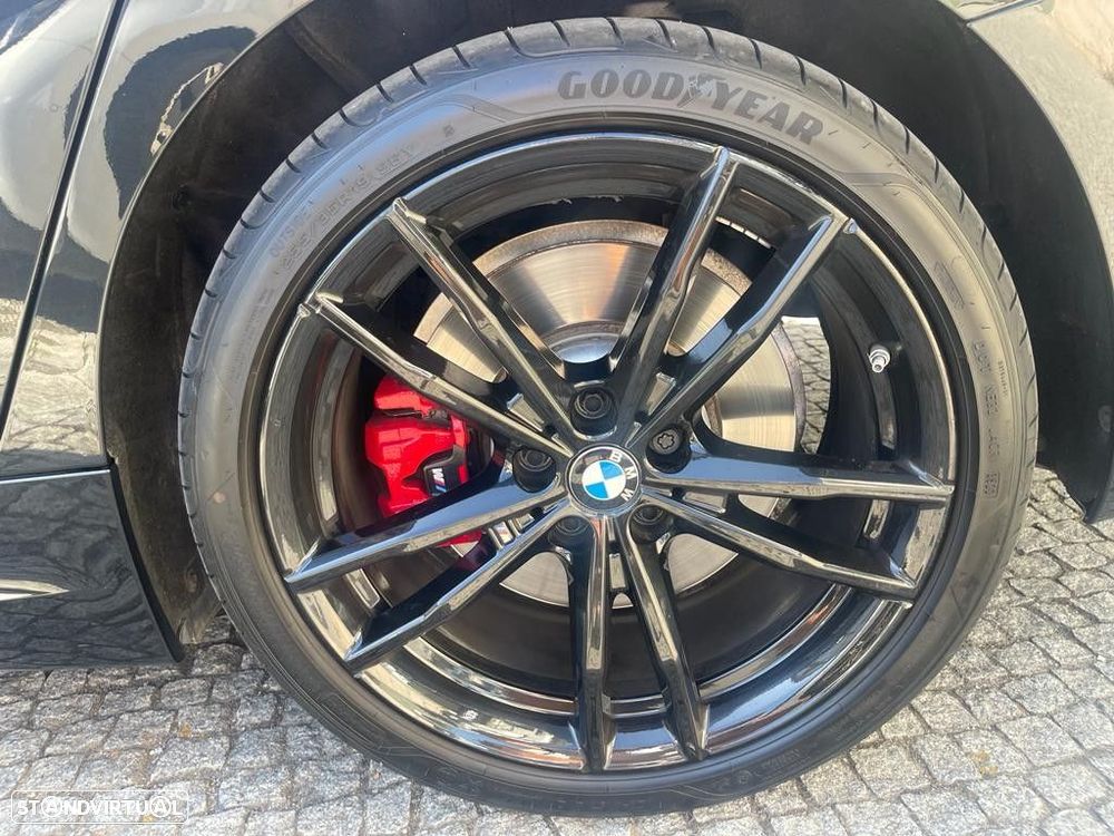 BMW 330 e Pack M Auto - 16