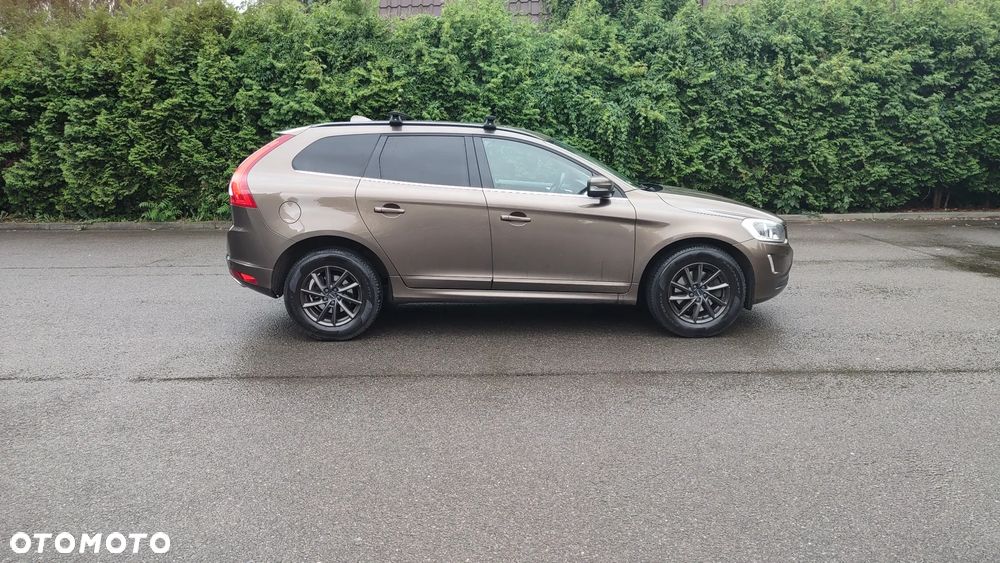 Volvo XC 60 - 3