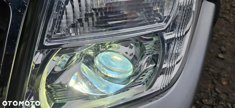 Nissan Pathfinder 3.0 D V6 LE EU5 - 21