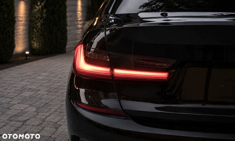 BMW Seria 3 320i M Sport - 7