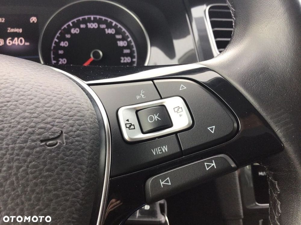 Volkswagen Golf Variant - 19