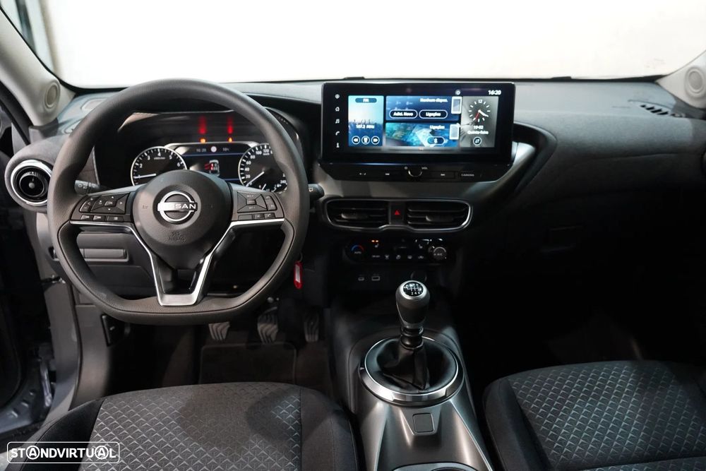 Nissan Juke 1.0 DIG-T Acenta - 33