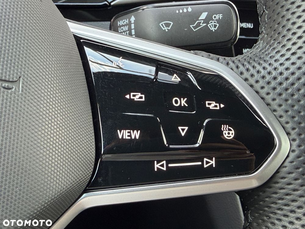 Volkswagen Arteon 2.0 TDI R-Line DSG - 27