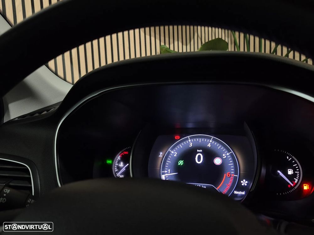 Renault Mégane Sport Tourer 1.2 TCE Intens - 19