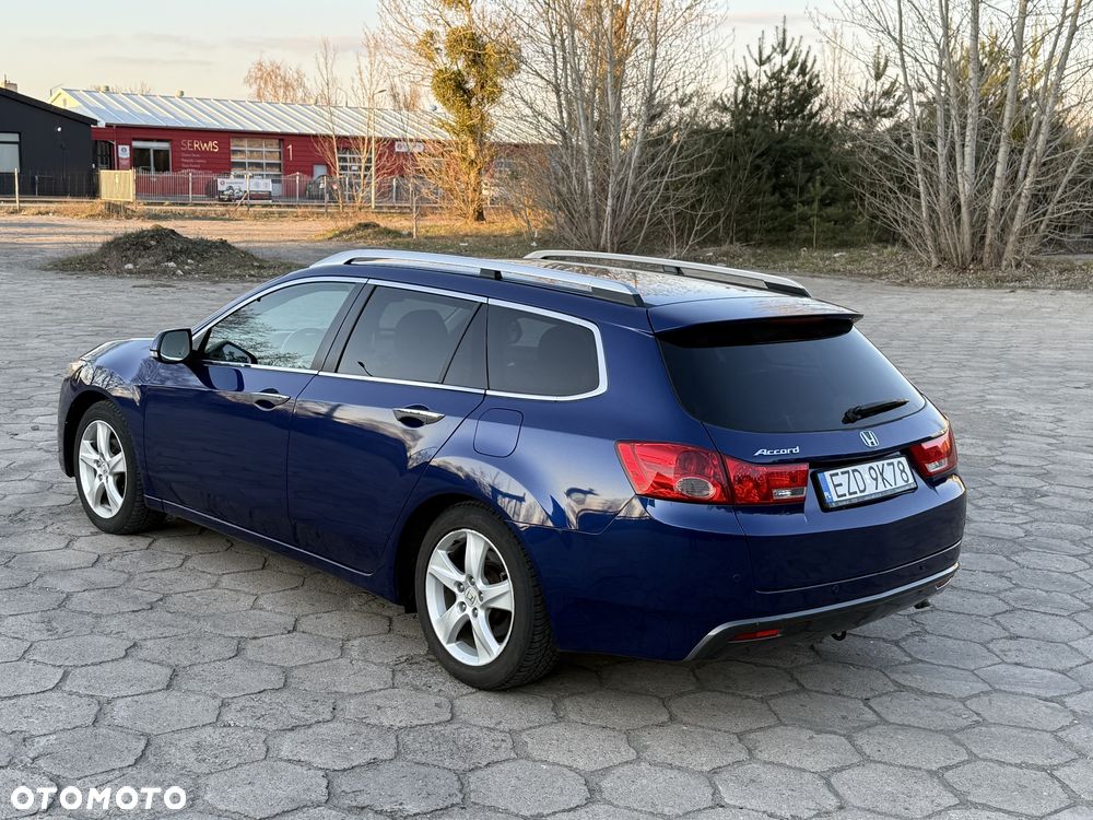 Honda Accord - 4