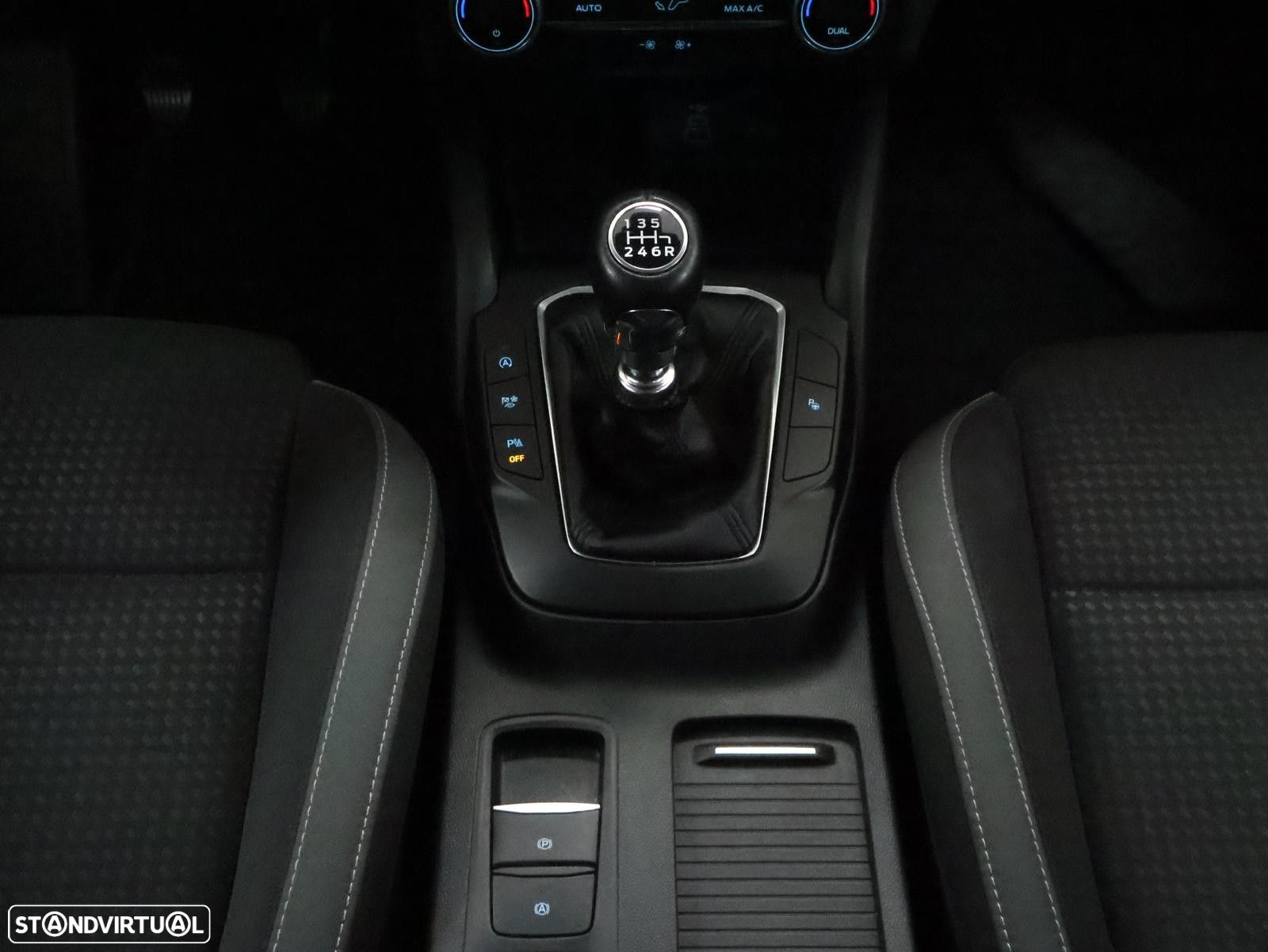 Ford Focus 1.0 EcoBoost MHEV Connected - 25