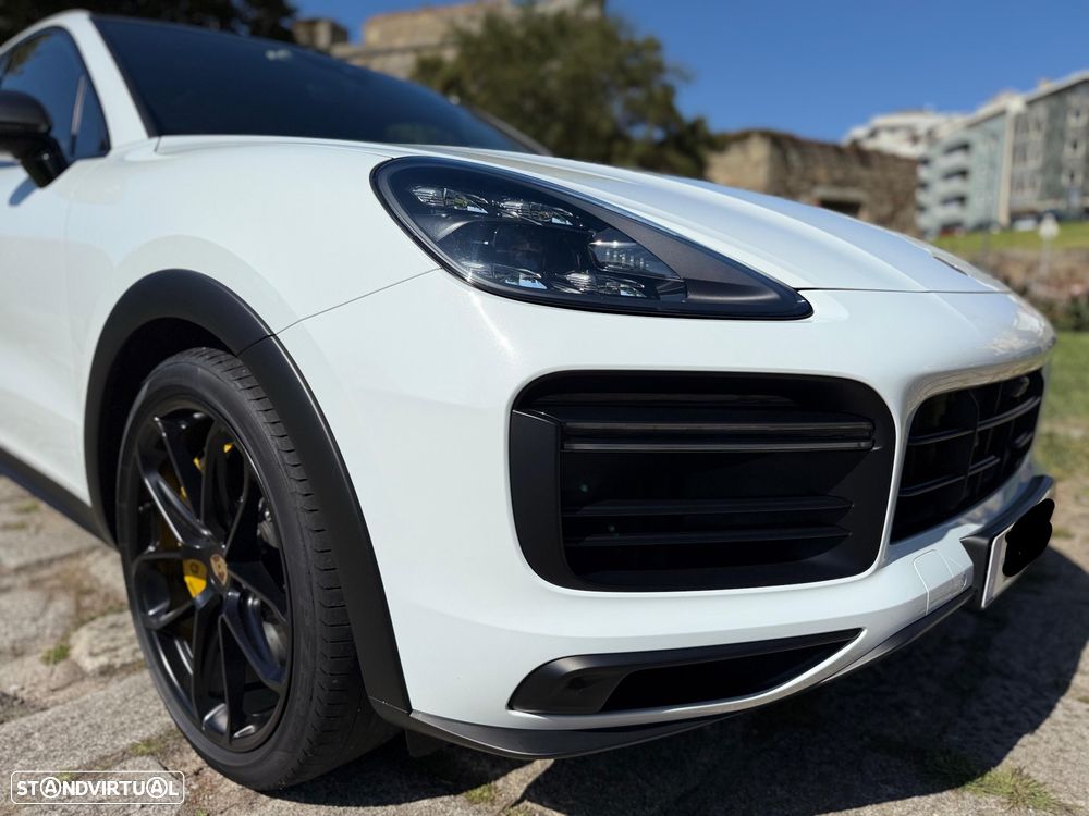 Porsche Cayenne Coupé Turbo S E-Hybrid - 31