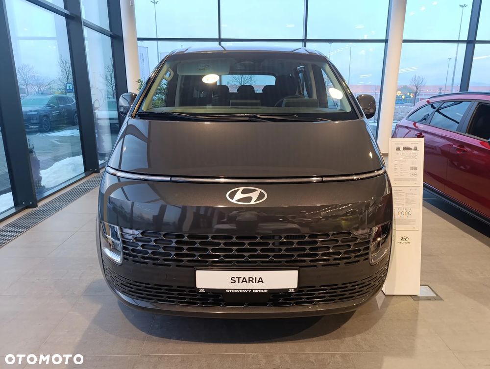 Hyundai Staria 1.6 T-GDI HEV Smart Business - 2