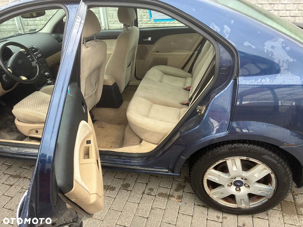 Ford Mondeo 2005 photo 2