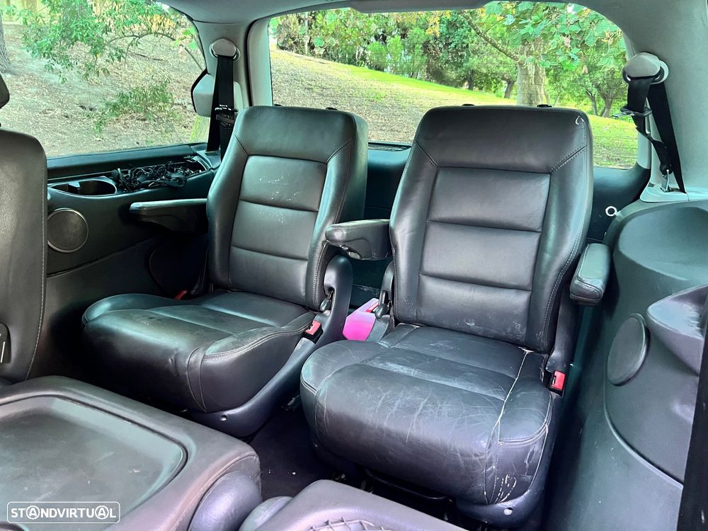 VW Sharan 1.9 TDi Highline TA AC - 7