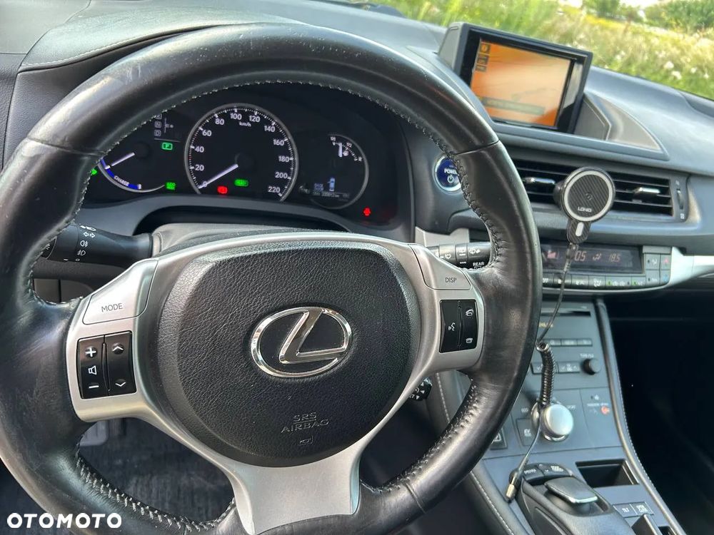 Lexus CT 200h Classic - 21