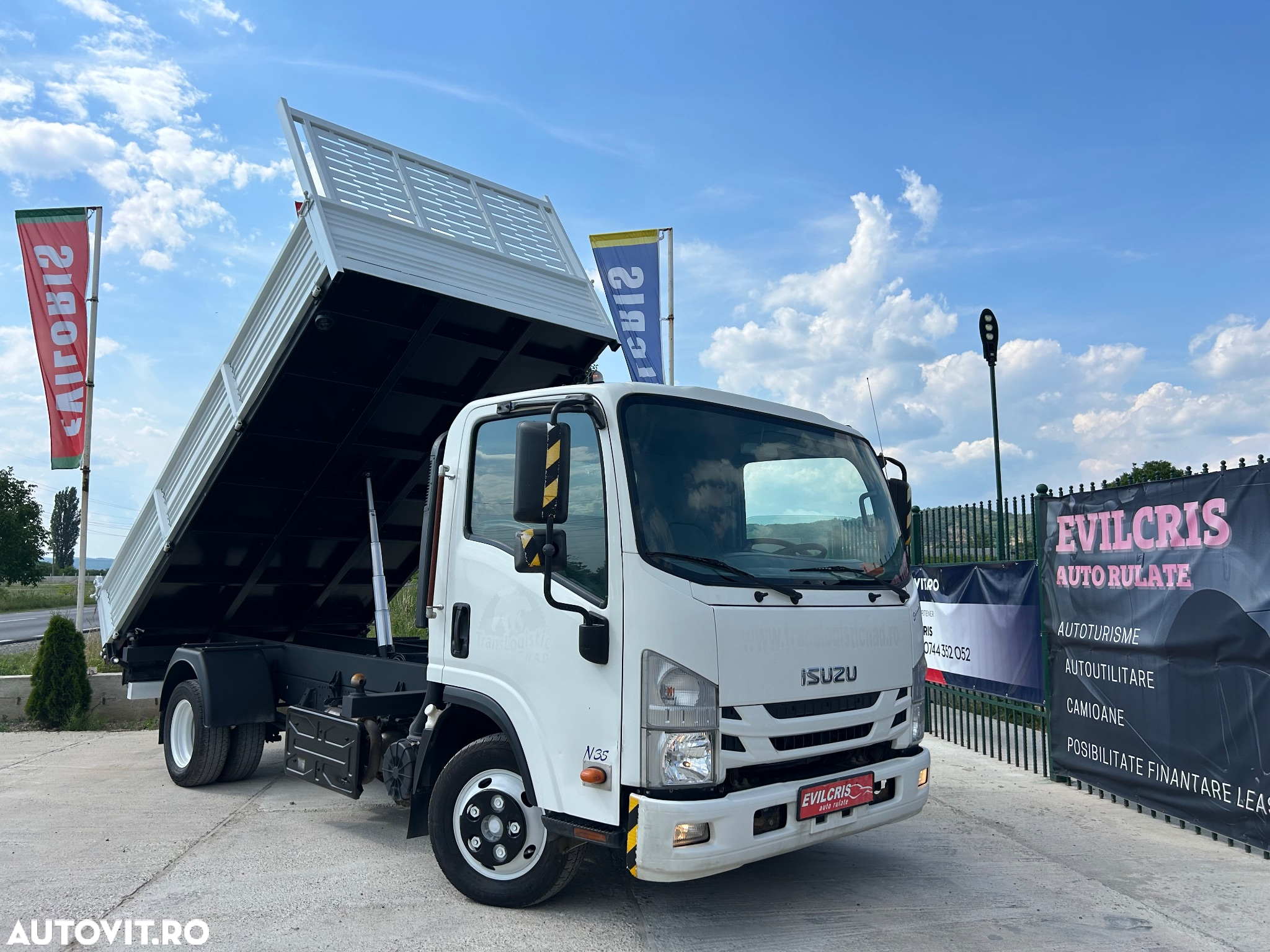 Isuzu N35 BASCULABIL 3 PARTI 4.2 m - 32