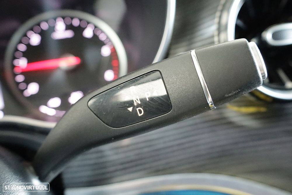 Mercedes-Benz V 250 d Longo Avantgarde - 18