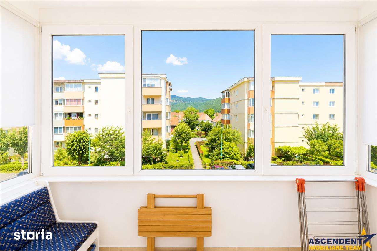 Apartament decomandat, vedere frumoasa, etaj2, Zarnesti, Brasov — fotografia 3