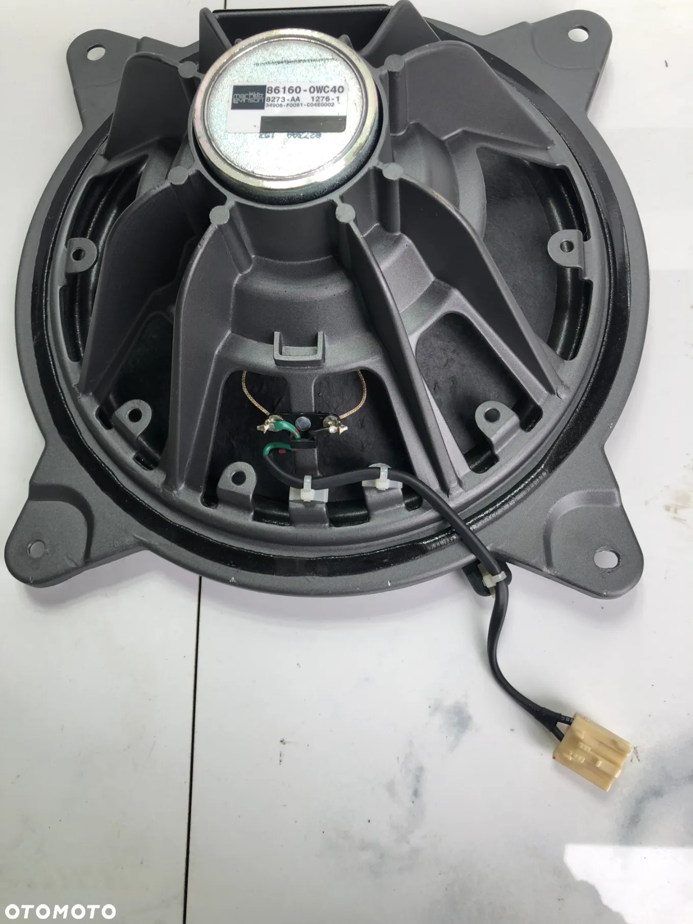 SUBWOOFER GŁOŚNIK MARK LEVINSON LEXUS GS III MK3 3 GS300 GS 450H 86160-0WC40 - 2