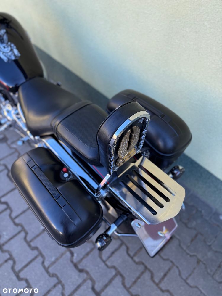 Suzuki Marauder - 23