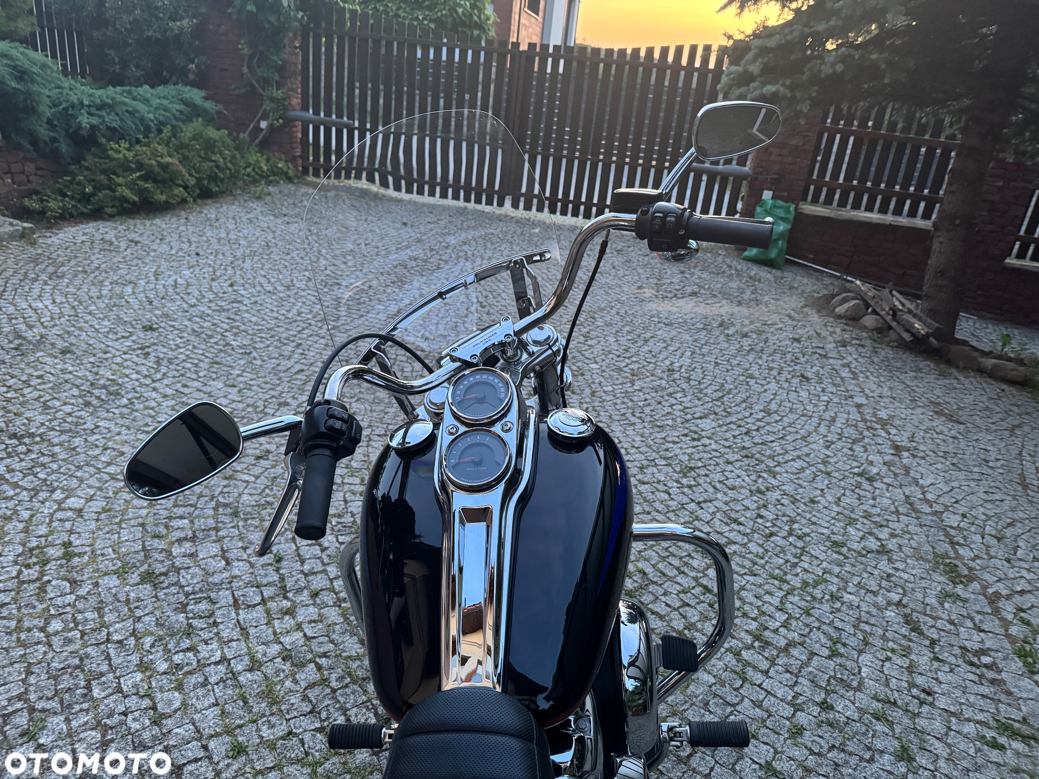 Harley-Davidson Dyna Low Rider - 5