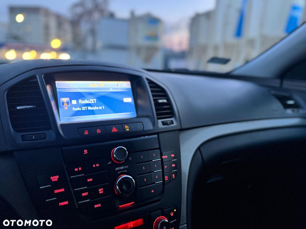 Opel Insignia 1.6 - 27