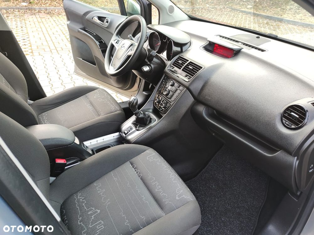 Opel Meriva 1.4 T Cosmo - 24