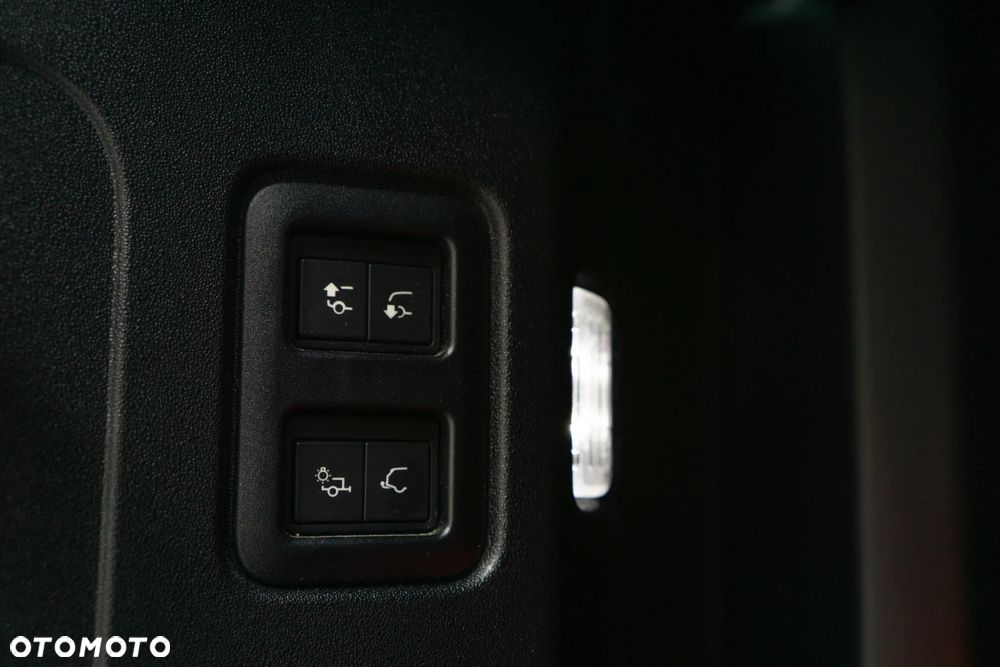 Land Rover Defender 5.0 P525 V8 Carpathian Edition - 31