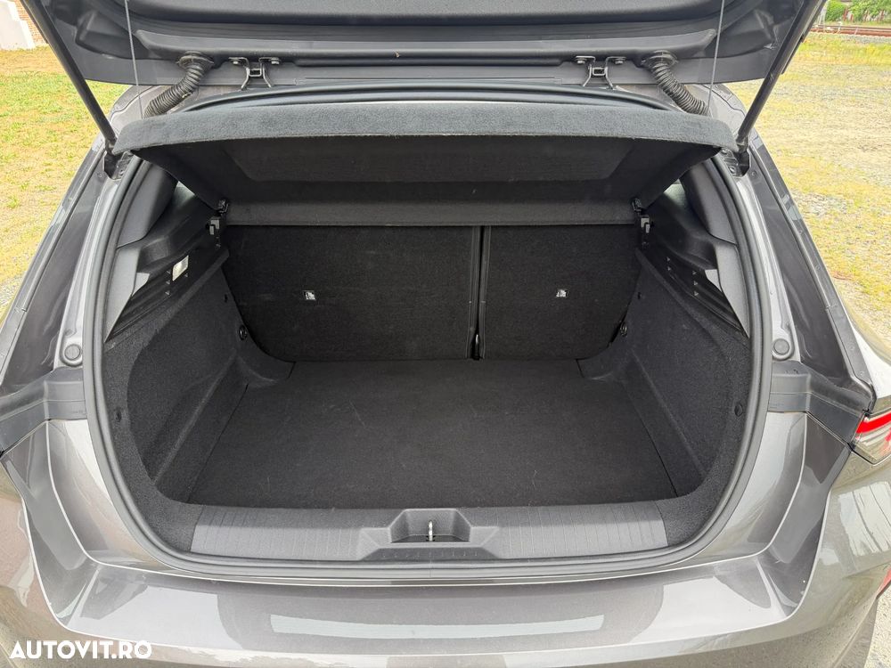 Opel Astra 1.2 Turbo Edition - 12