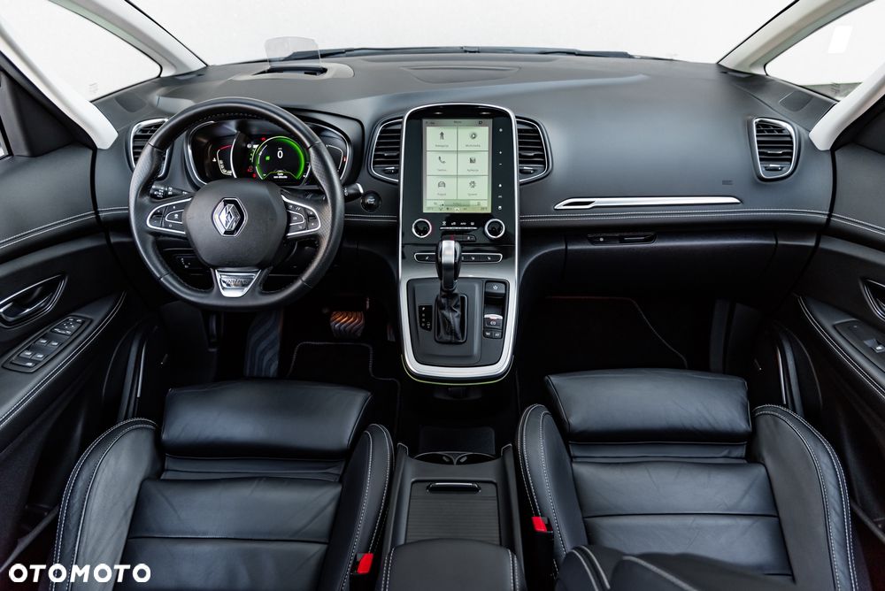 Renault Grand Scenic - 28