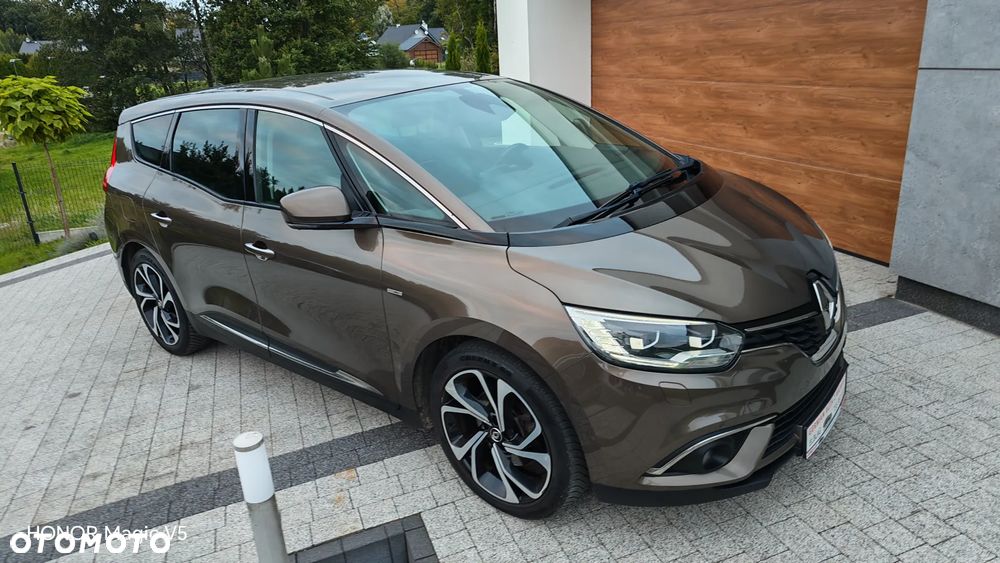 Renault Grand Scenic - 22