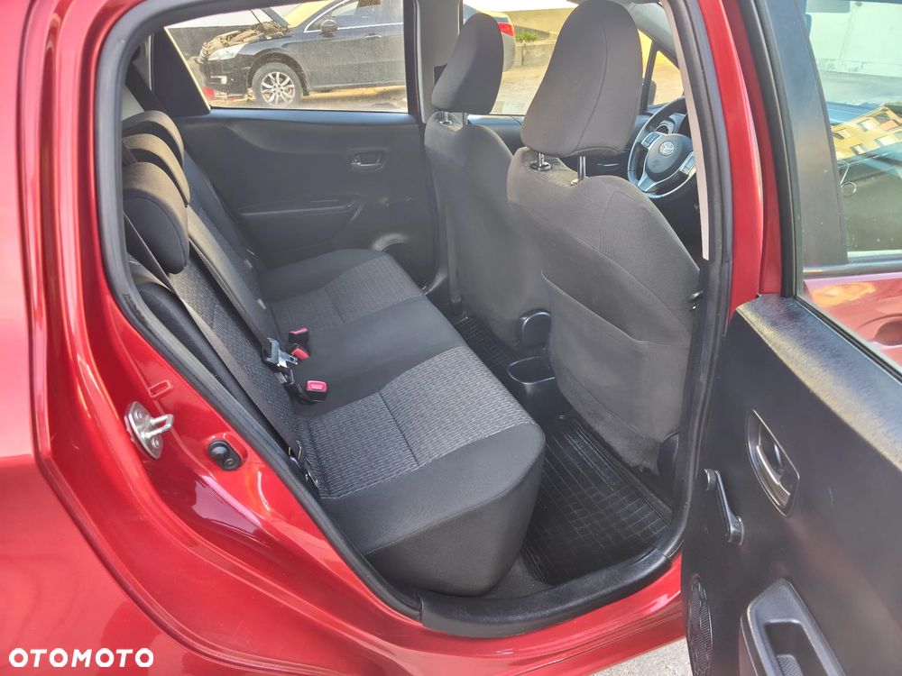 Toyota Yaris - 17