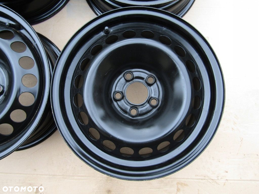 FELGI 15 AUDI A1 A2 A3 VW GOLF IV SKODA FABIA II III 5x100 - 9