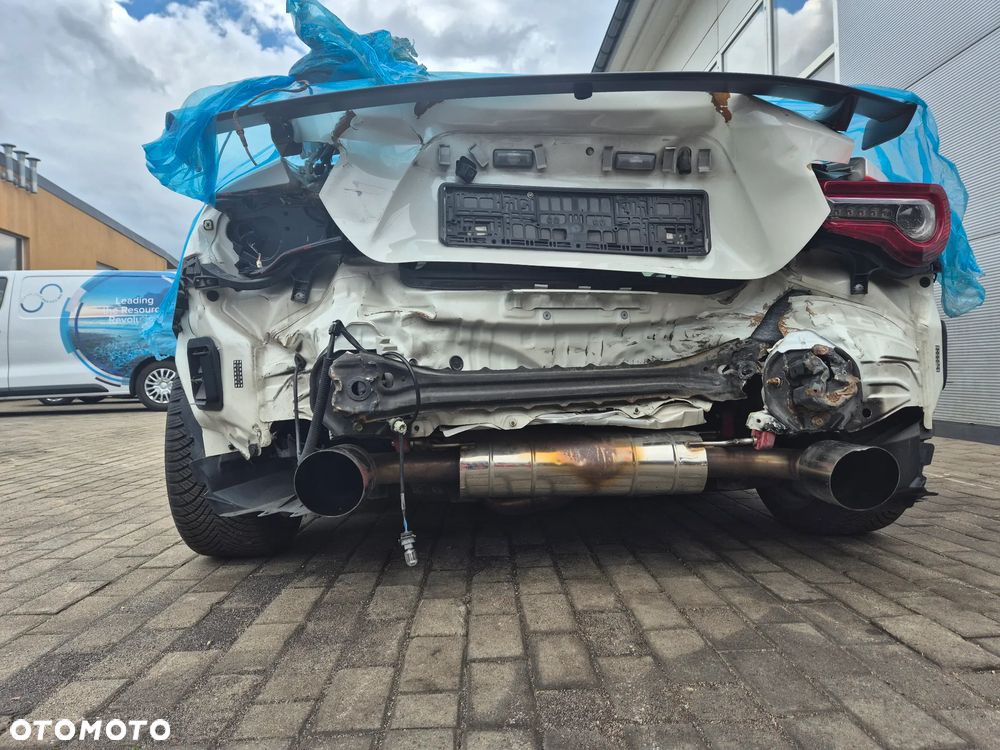 Toyota GT86 2.0 Premium - 5