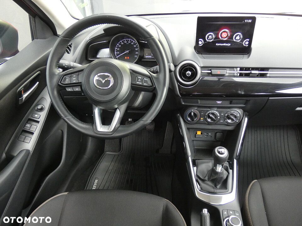Mazda 2 - 9