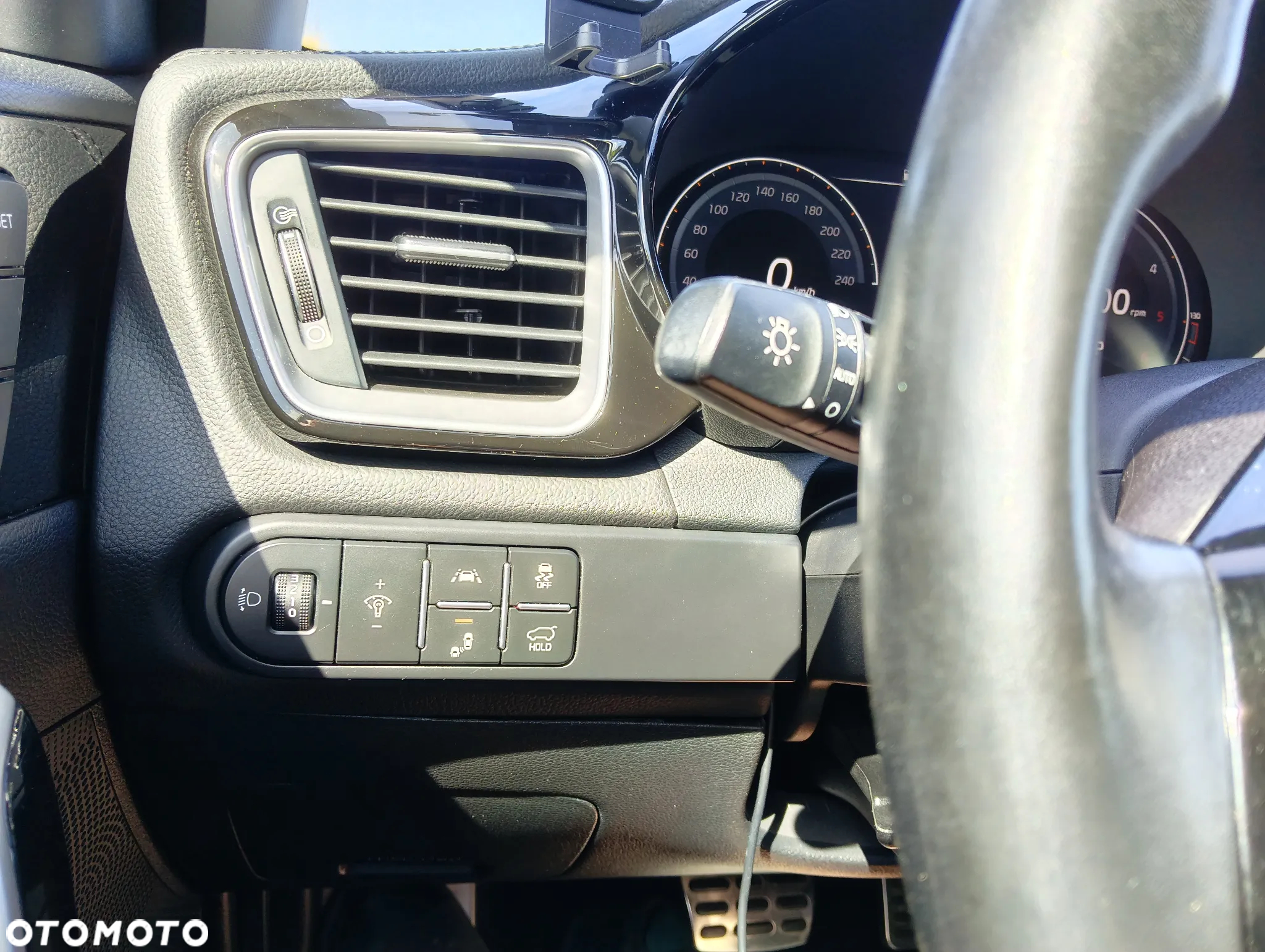 Kia XCeed 1.6 CRDi DCT7 PLATINUM EDITION - 31