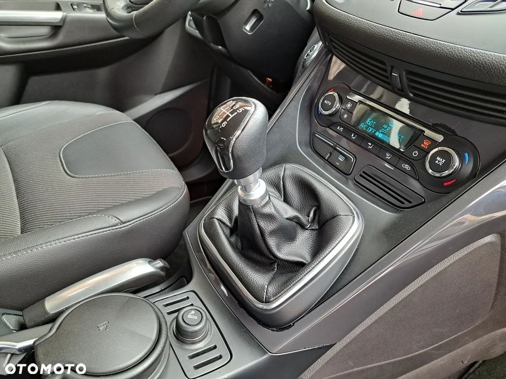 Ford Kuga 2.0 TDCi 2x4 Individual - 30